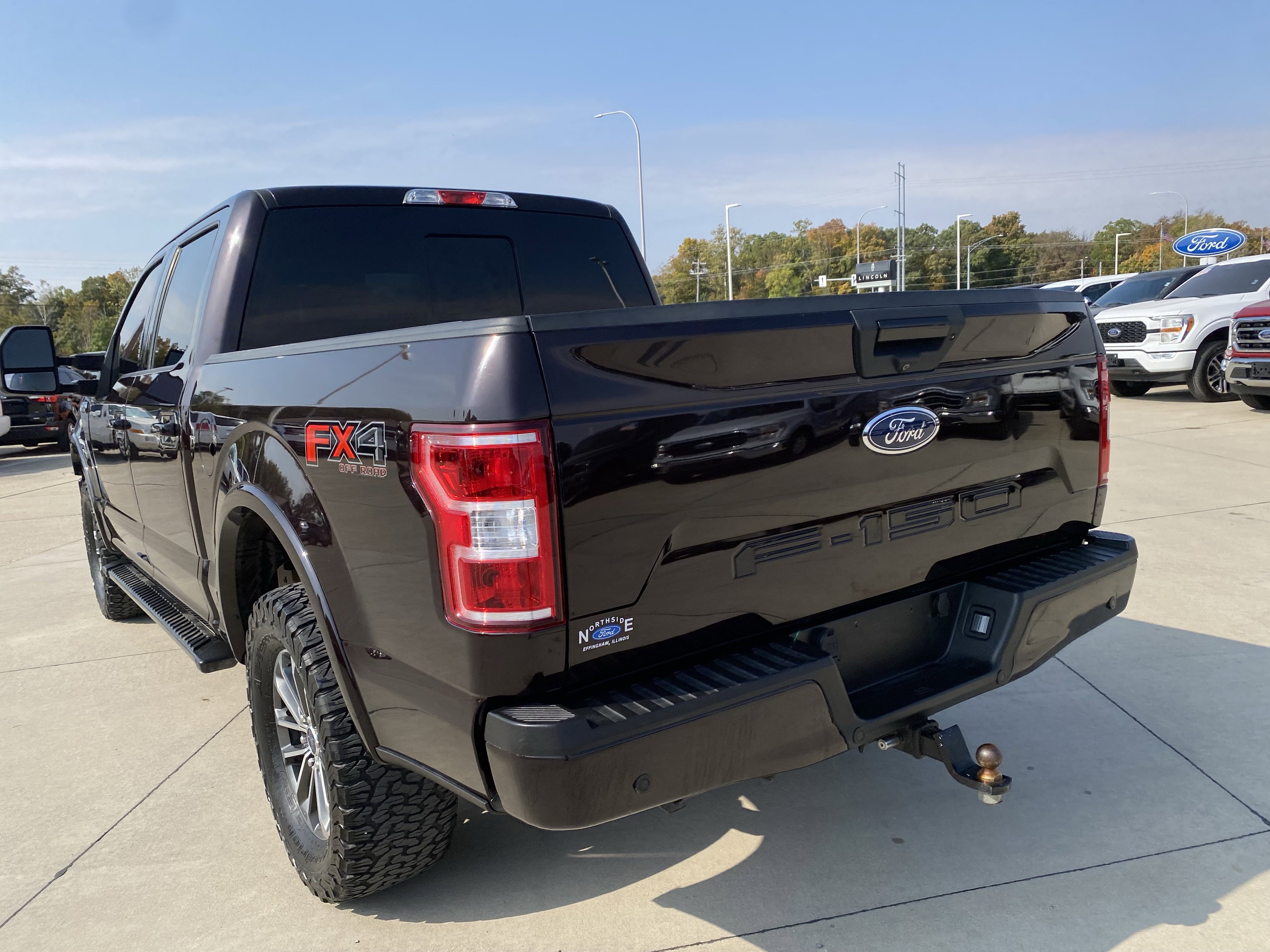 Used 2018 Ford F150 XLT w/ Equipment Group 302A Luxury image 8