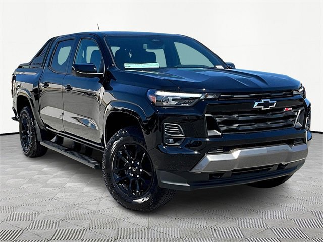 New 2025 Chevrolet Colorado Z71 w/ Midnight Edition