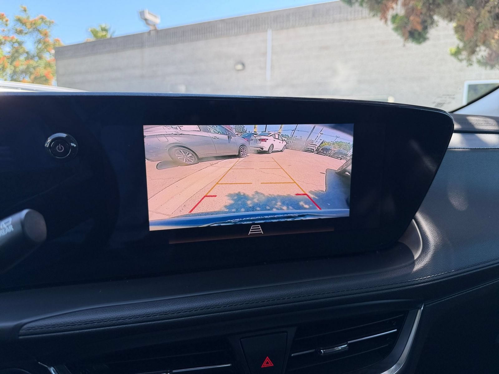 Used 2025 Buick Encore GX Preferred FWD image 22