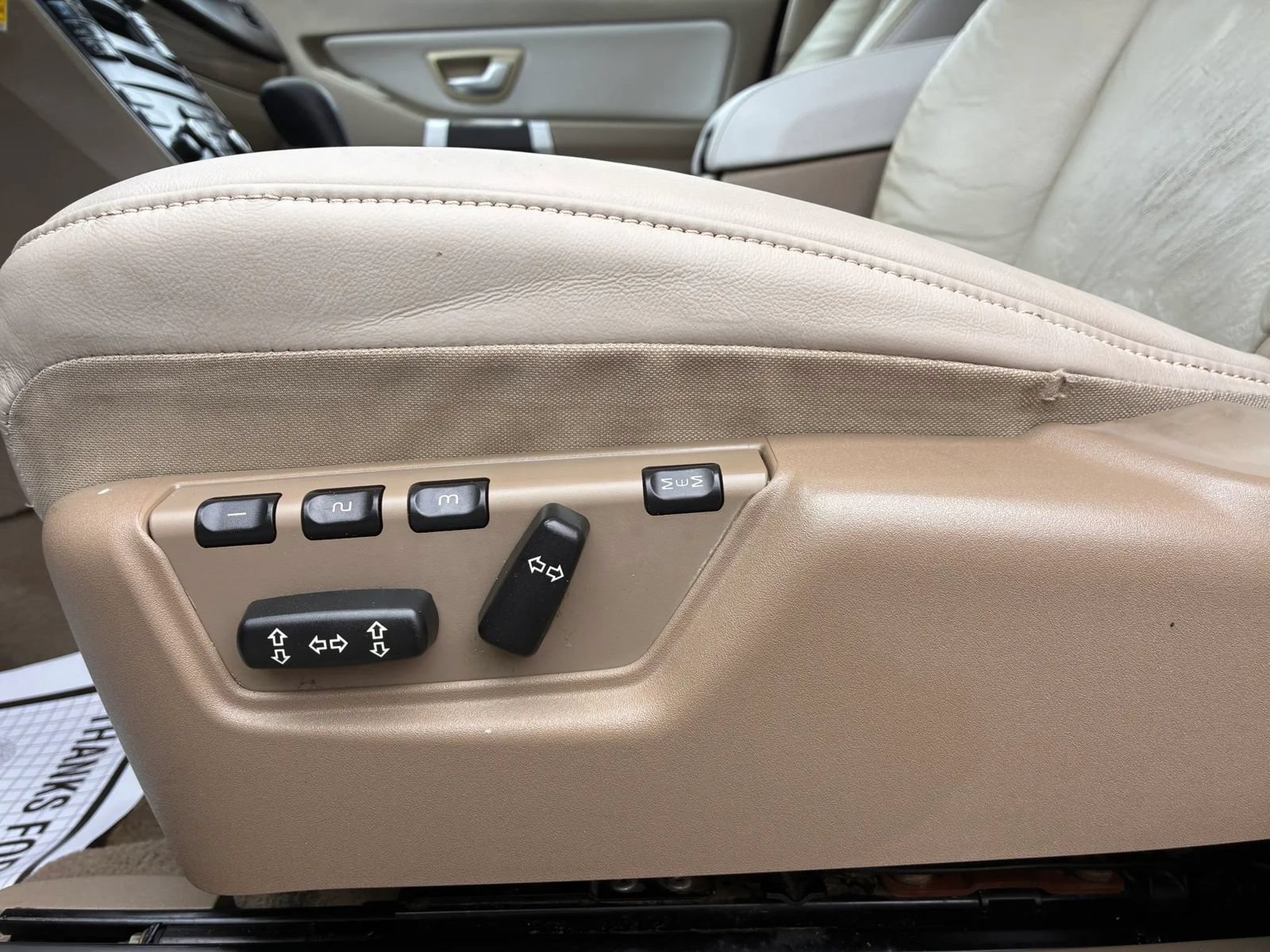 Used 2011 Volvo XC90 3.2 AWD/4WD image 21
