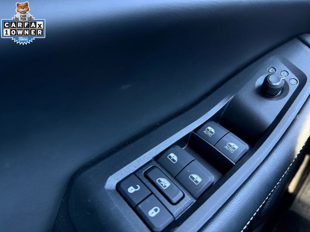 Used 2024 Jeep Grand Cherokee Limited image 28