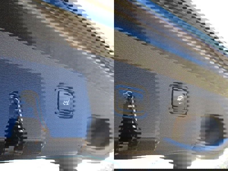 New 2026 Kia Sportage SX image 12