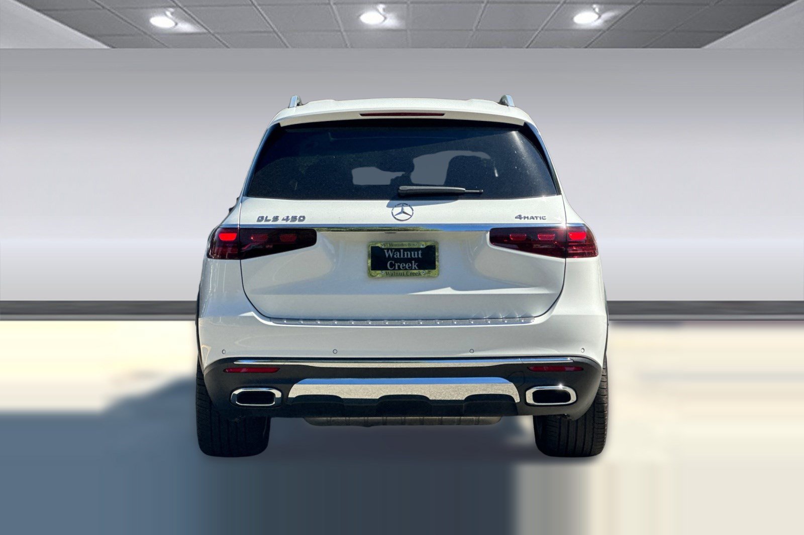 Used 2026 Mercedes-Benz GLS 450 4MATIC image 9