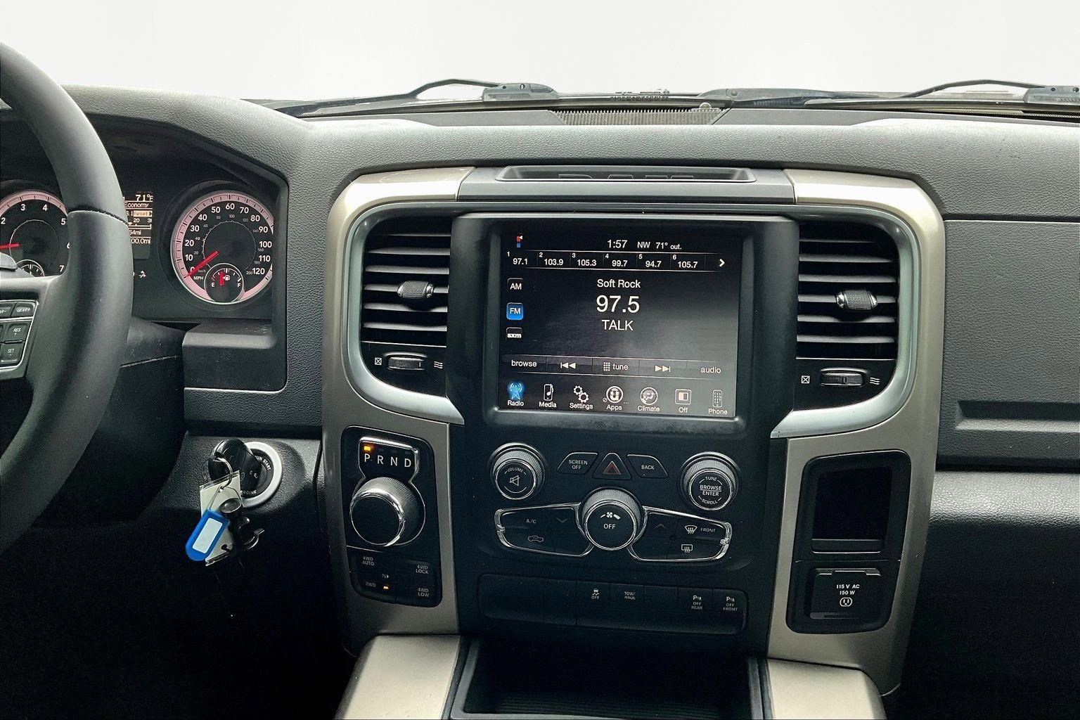 Used 2015 RAM 1500 Big Horn image 10