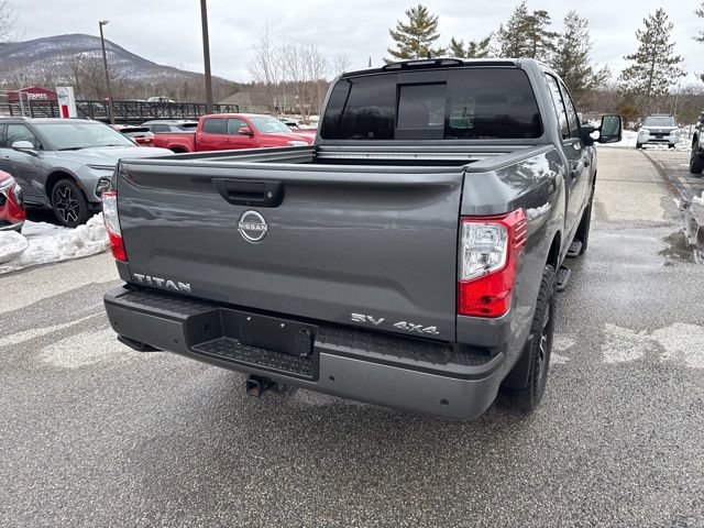 Used 2024 Nissan Titan SV w/ SV Convenience Package image 22