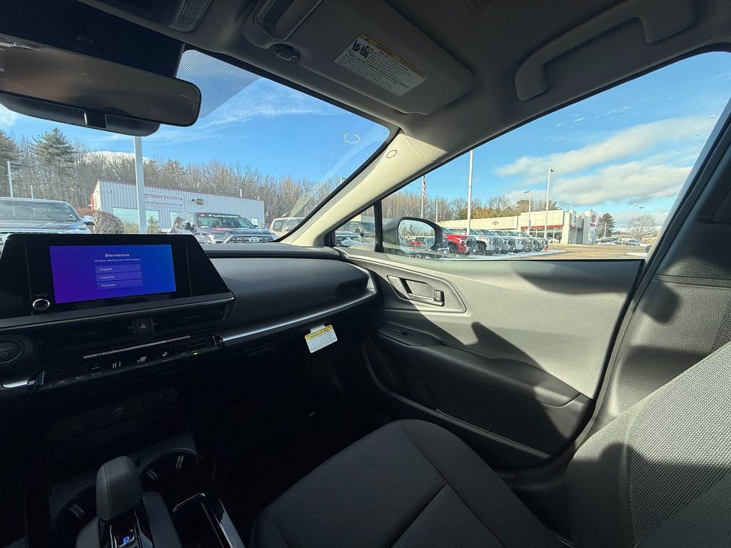 New 2026 Toyota Prius LE image 10