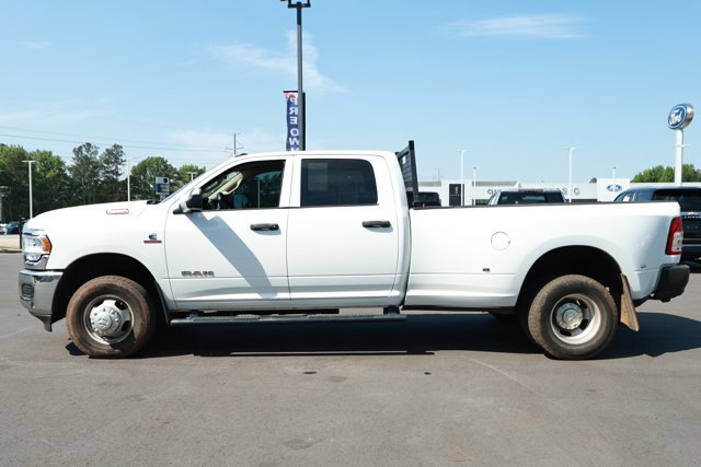 Used 2019 RAM 3500 Tradesman image 10