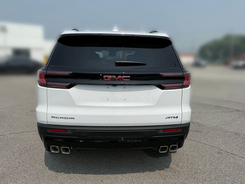 New 2026 GMC Acadia AT4 w/ Luxury Package AWD/4WD image 3