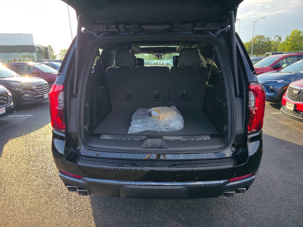 New 2026 GMC Yukon XL Denali Ultimate AWD/4WD image 28