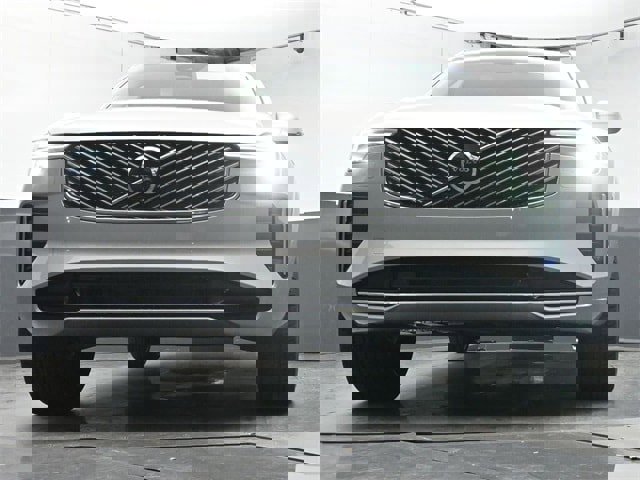 New 2025 Volvo XC90 B6 Ultra image 34