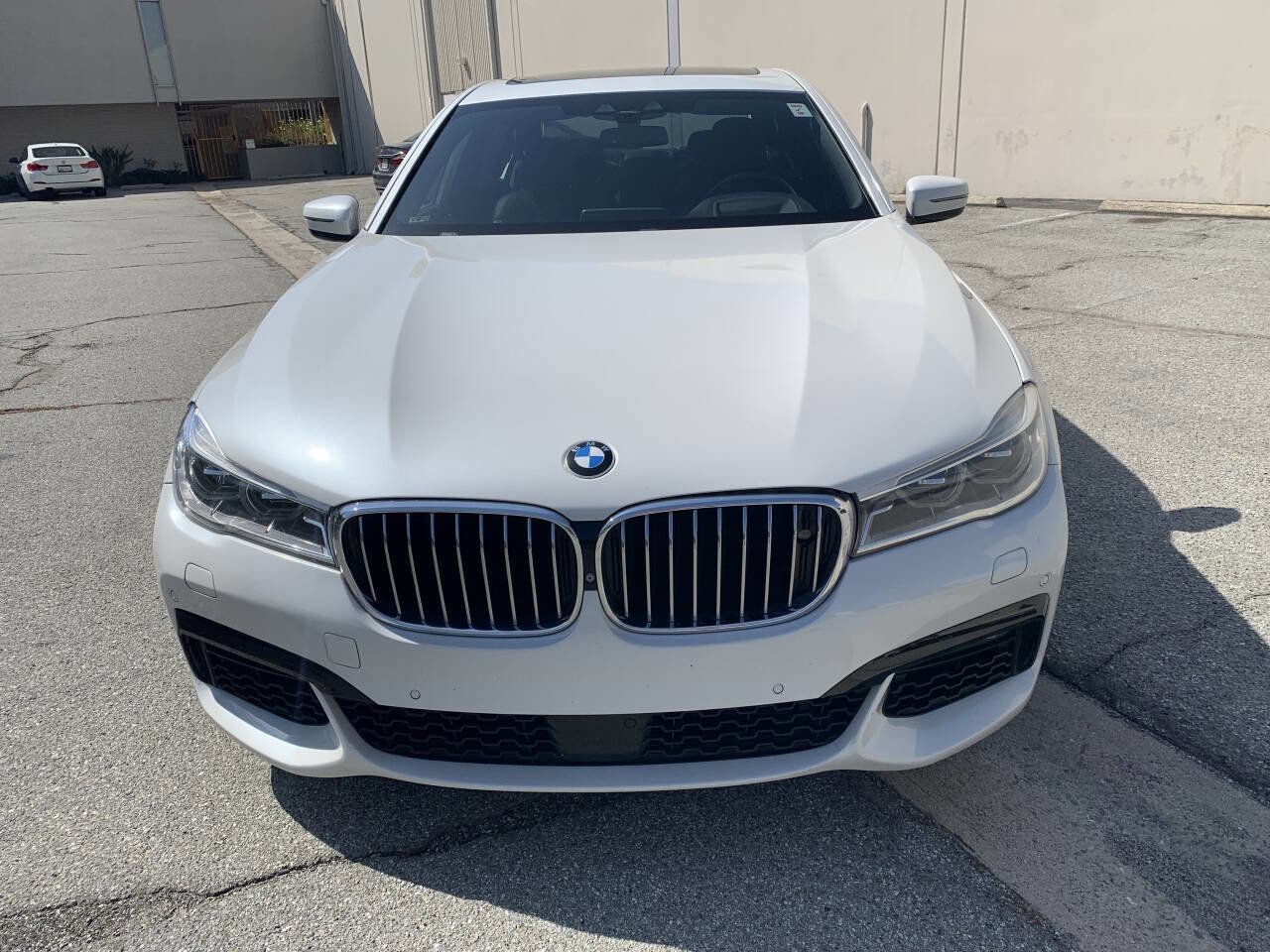 Used 2016 BMW 750i xDrive AWD/4WD image 4