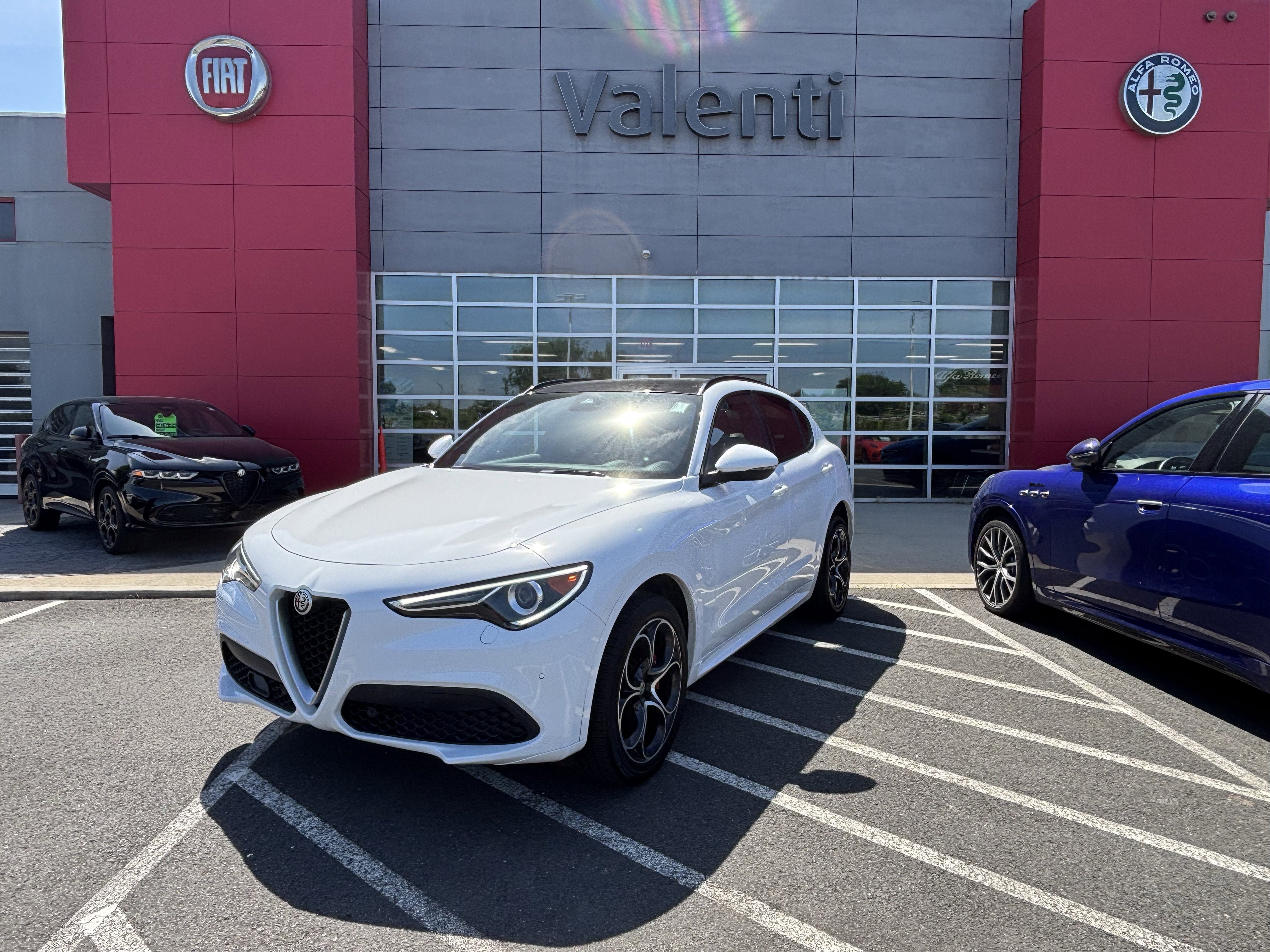 Used 2021 Alfa Romeo Stelvio Ti Sport AWD/4WD image 1