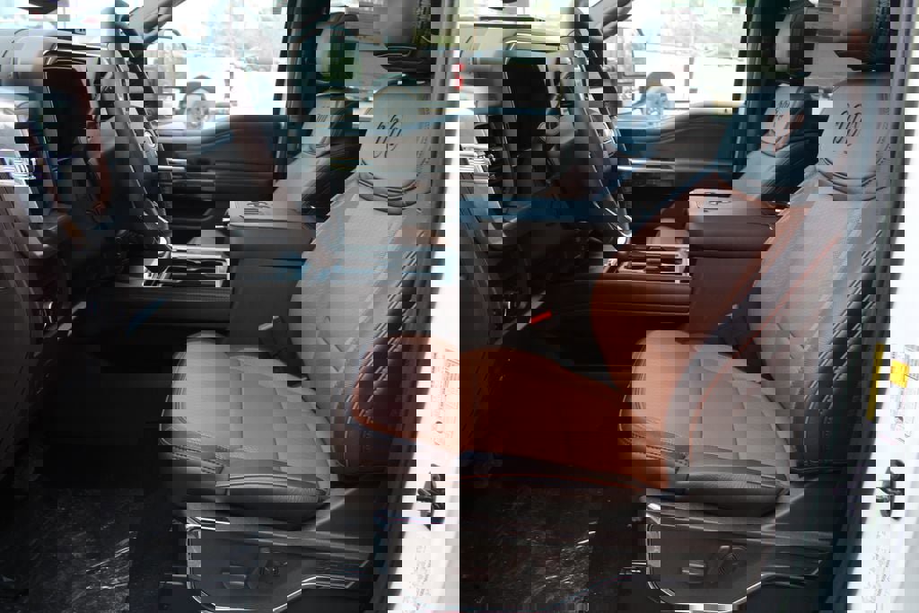 New 2026 Ford F250 King Ranch w/ Chrome Package image 19