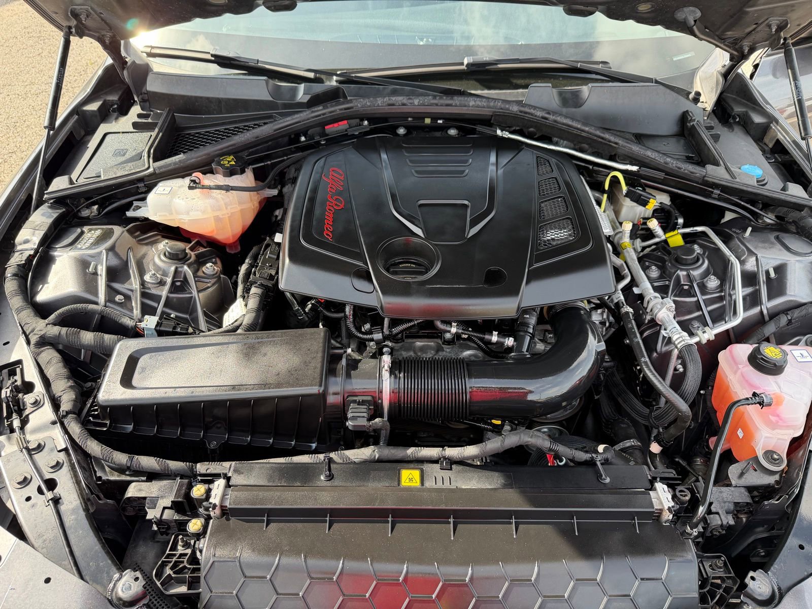 Used 2020 Alfa Romeo Giulia AWD w/ Quick Order Package 22J Sport image 26