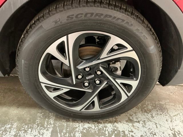 Used 2024 Lincoln Nautilus Premier w/ Equipment Group 102A AWD/4WD image 8