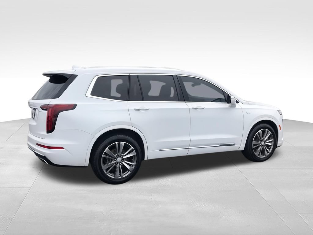 Used 2021 Cadillac XT6 Premium Luxury FWD image 8