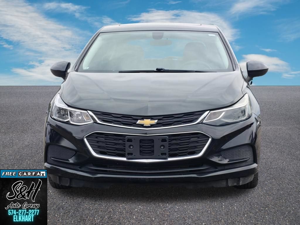 Used 2018 Chevrolet Cruze LT w/ LT True North Edition FWD image 11