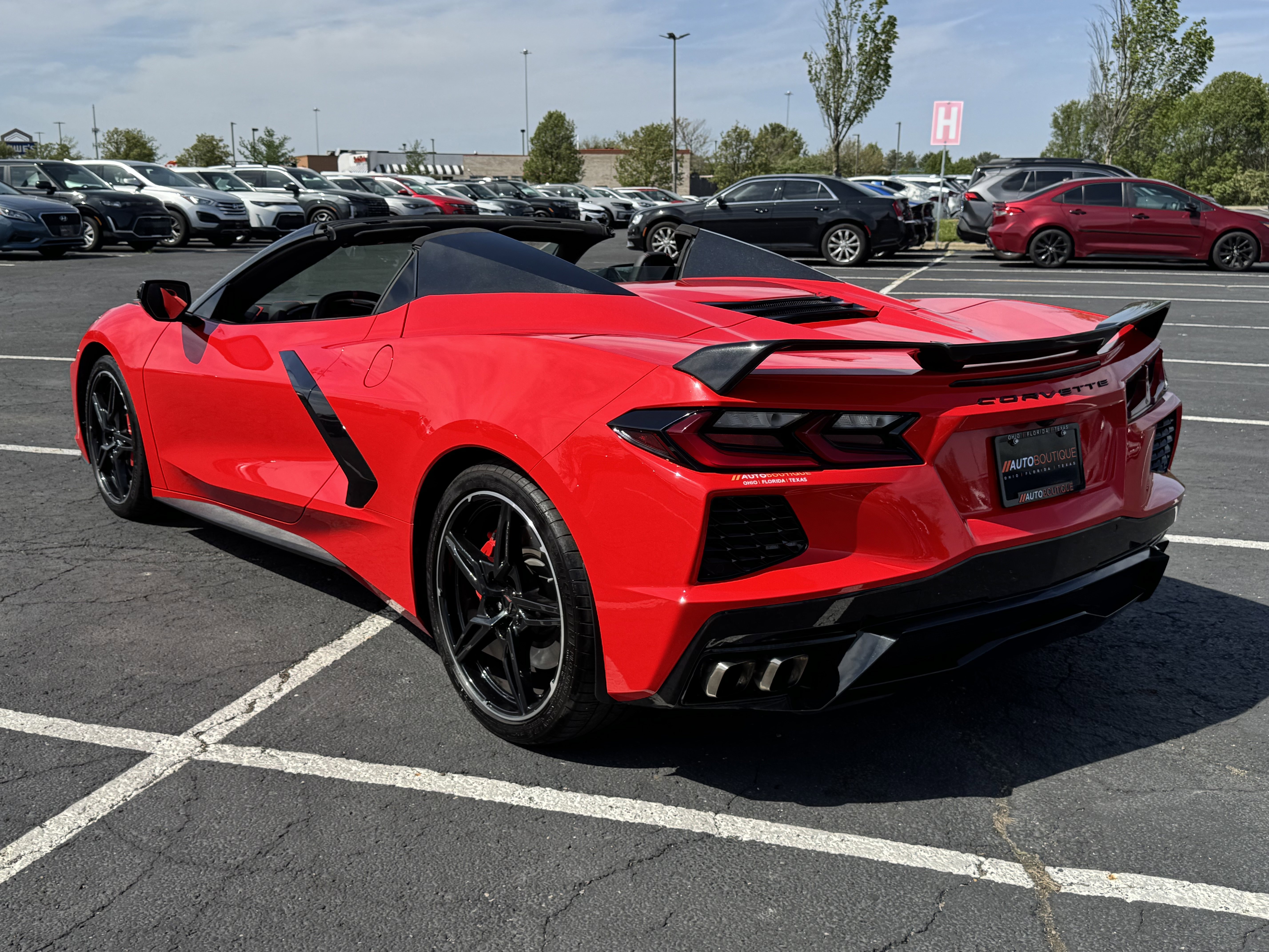 Used 2021 Chevrolet Corvette Stingray Premium Conv w/ Z51 Performance Package image 10