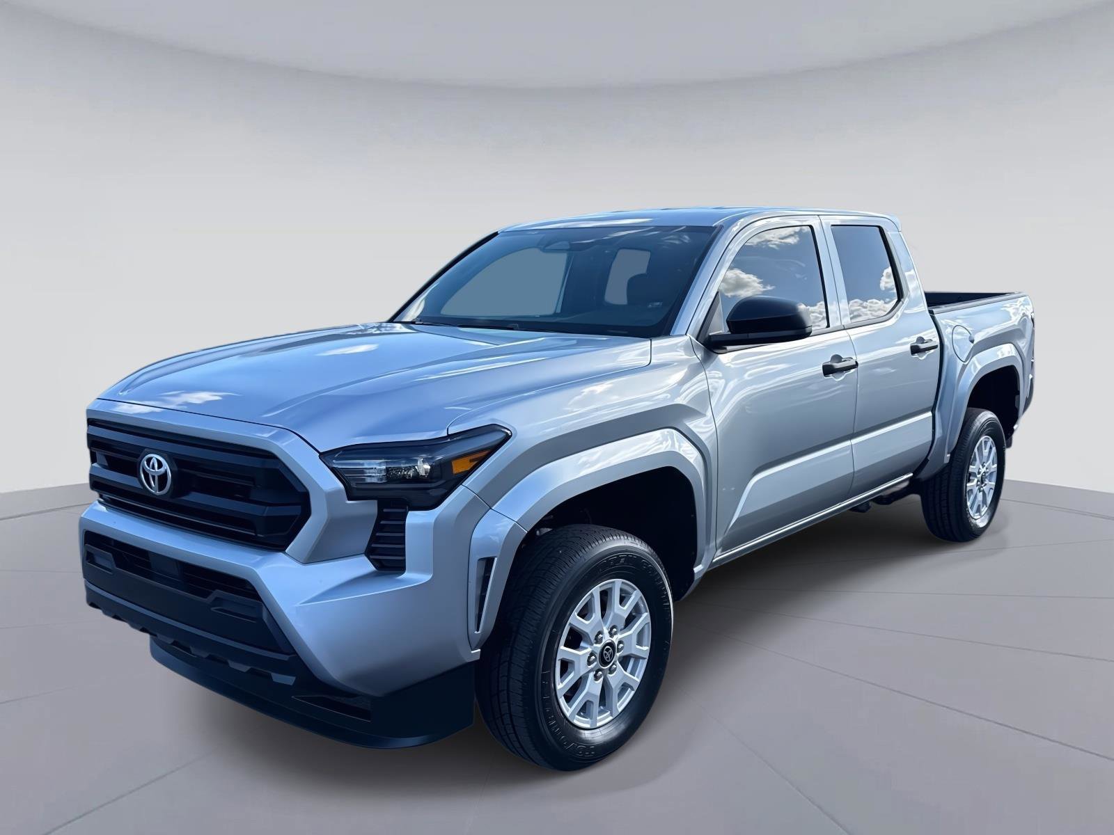 Used 2025 Toyota Tacoma SR image 8