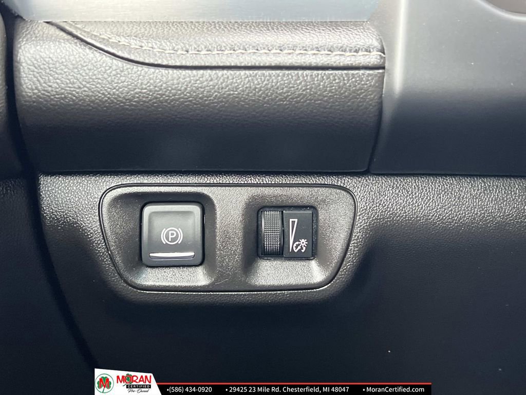 Used 2020 GMC Acadia SLE w/ Driver Convenience Package image 26