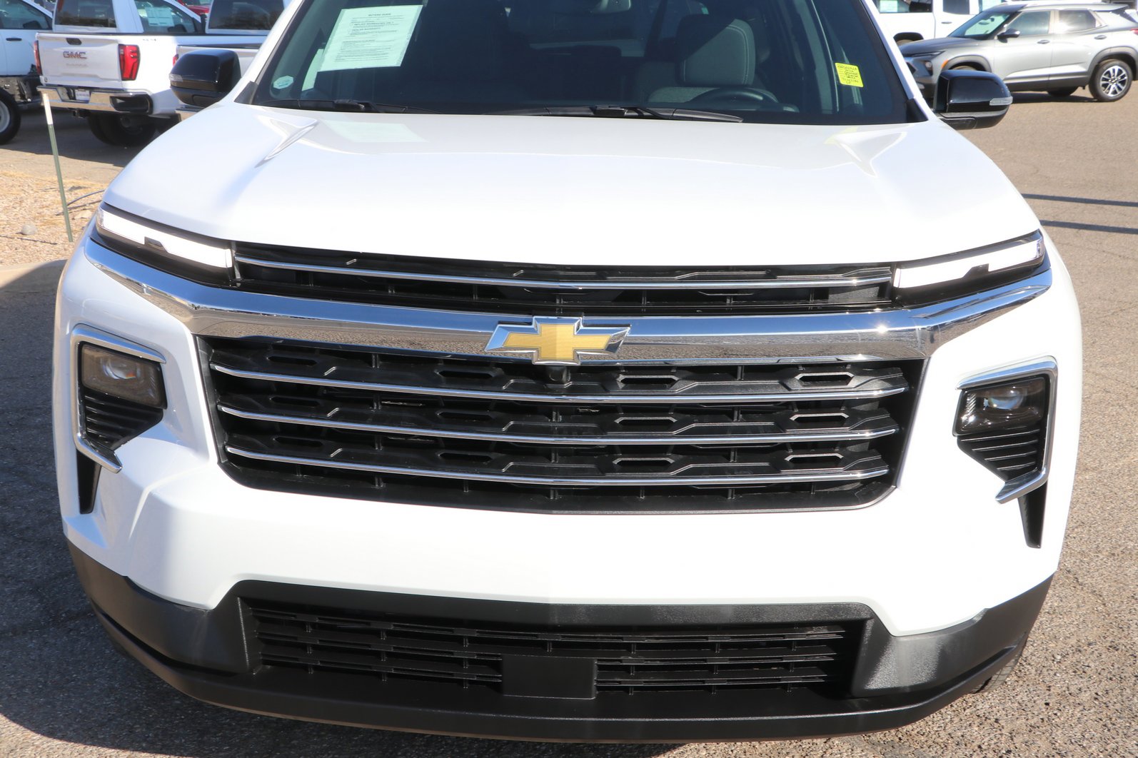 Used 2026 Chevrolet Traverse LT video 2