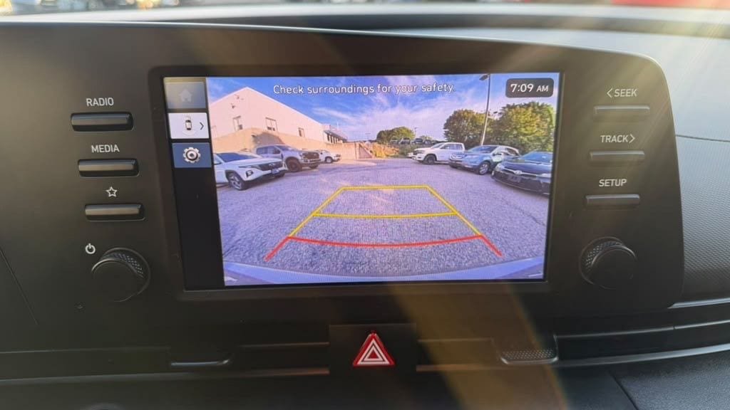 Certified 2025 Hyundai Elantra Sport FWD image 26