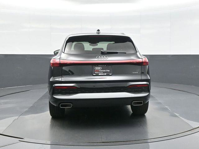 Certified 2025 Audi Q5 Premium w/ Convenience Package AWD/4WD image 6
