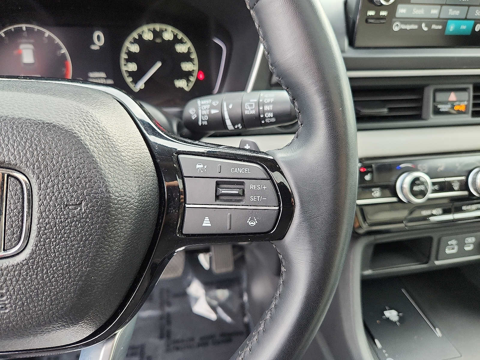 Certified 2023 Honda Pilot Touring image 21