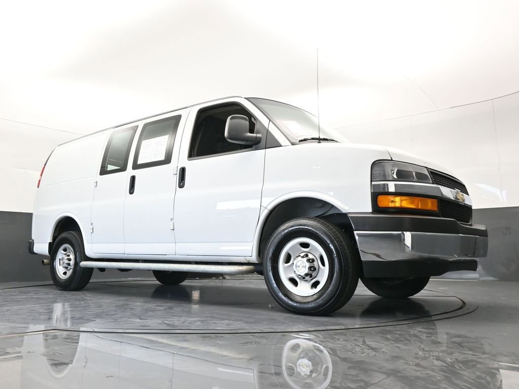 Used 2024 Chevrolet Express 2500 Work Van w/ Driver Convenience Package image 55