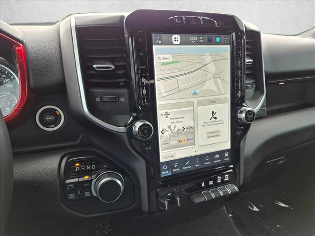 Used 2022 RAM 1500 Big Horn AWD/4WD image 14