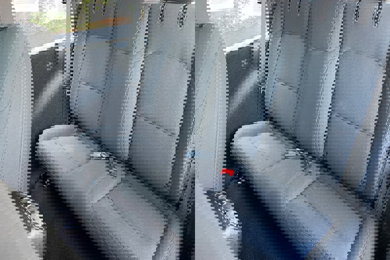 Used 2019 Jeep Wrangler Sport image 4