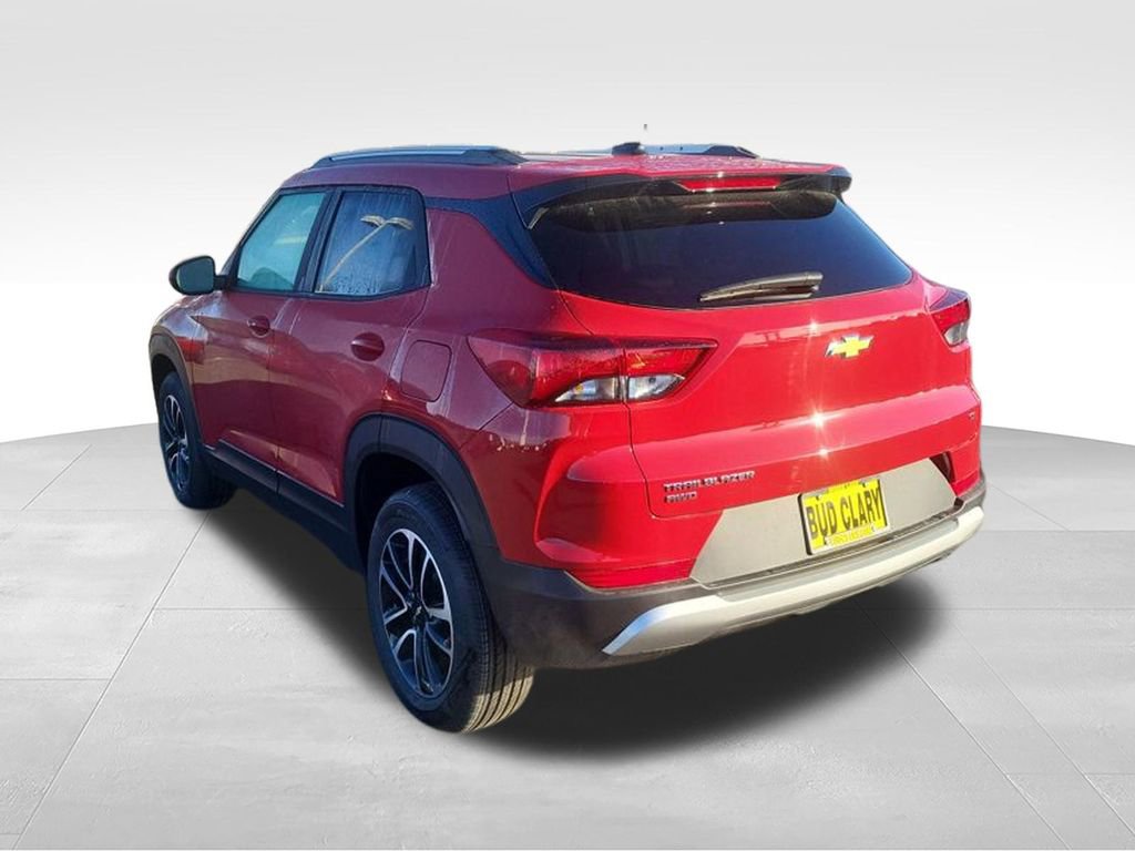 New 2026 Chevrolet TrailBlazer LT AWD/4WD image 3
