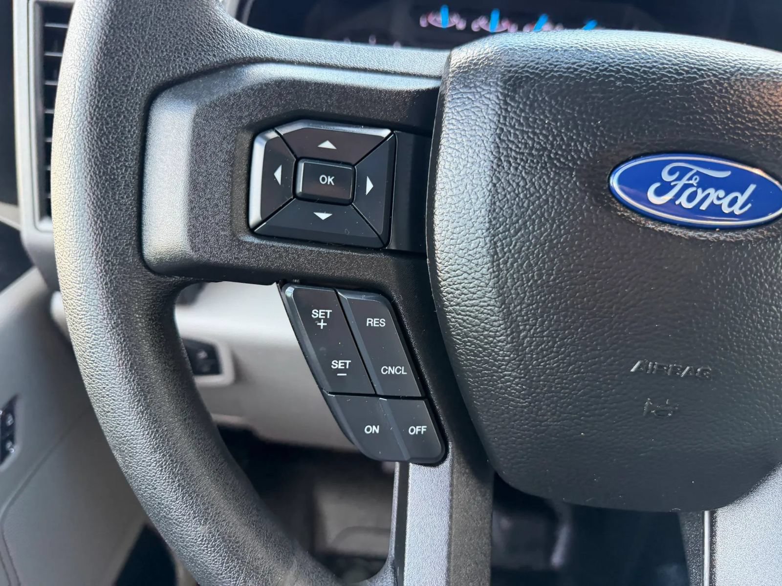 Used 2017 Ford F250 XL w/ Power Equipment Group AWD/4WD image 15