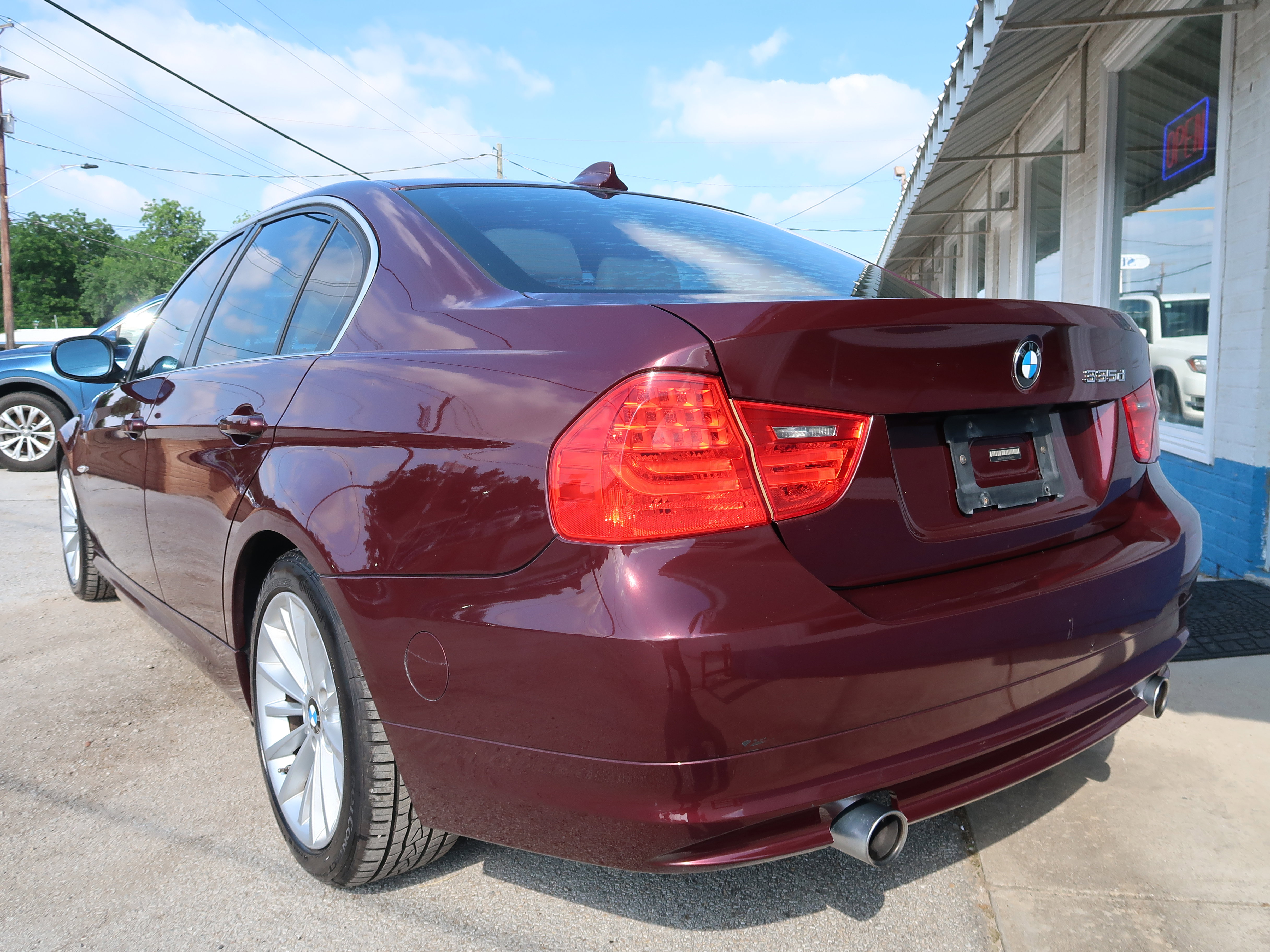 Used 2009 BMW 335d Sedan RWD image 7