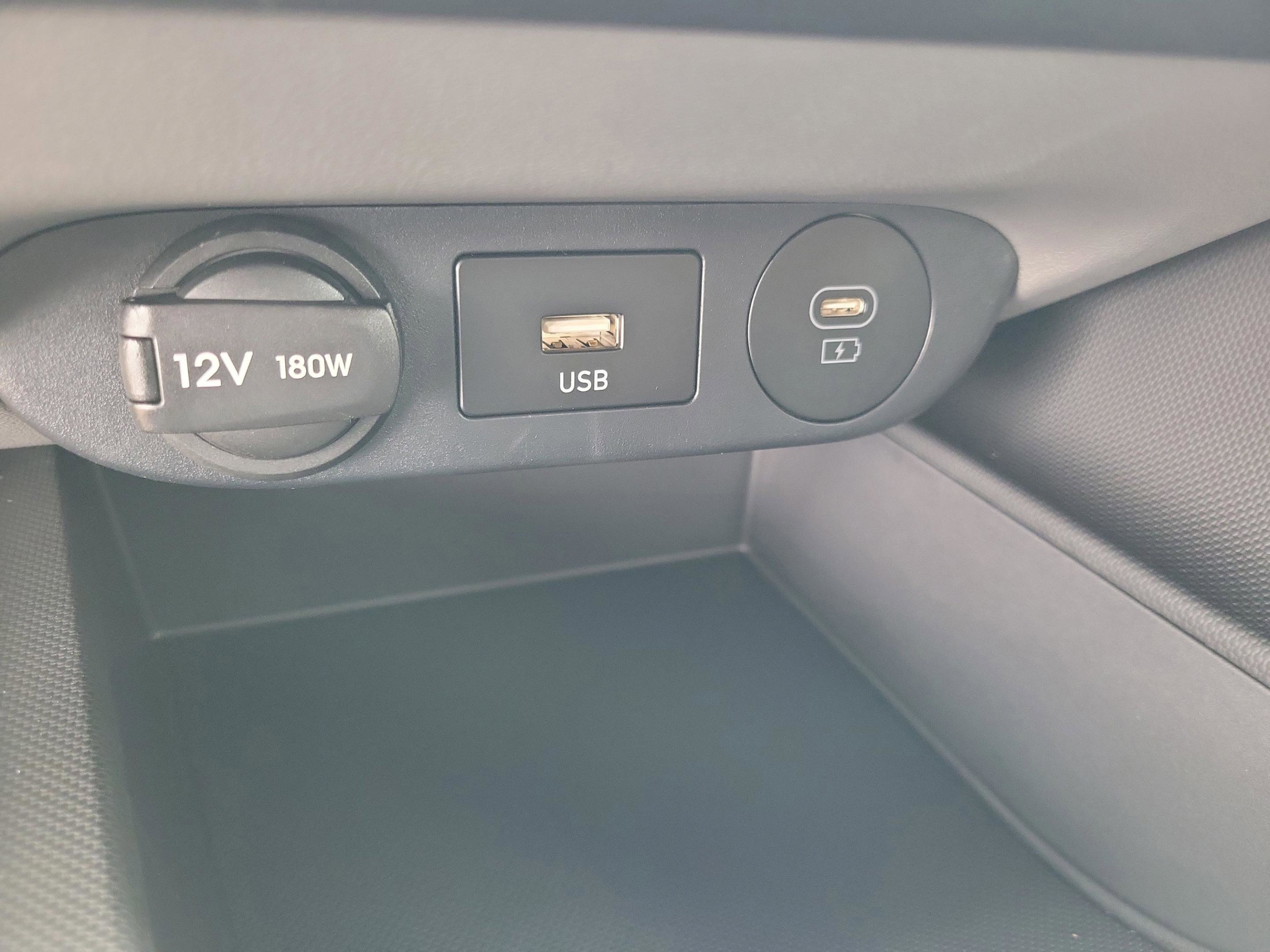 New 2025 Hyundai Elantra Blue image 29