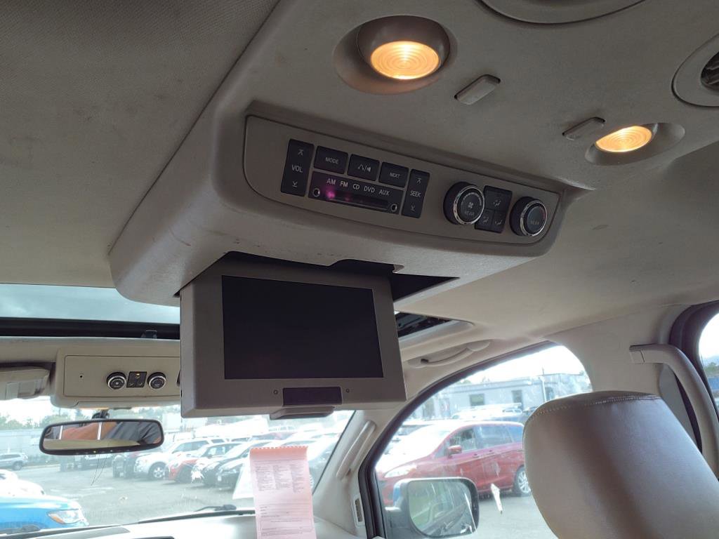 Used 2012 Nissan Armada Platinum image 14