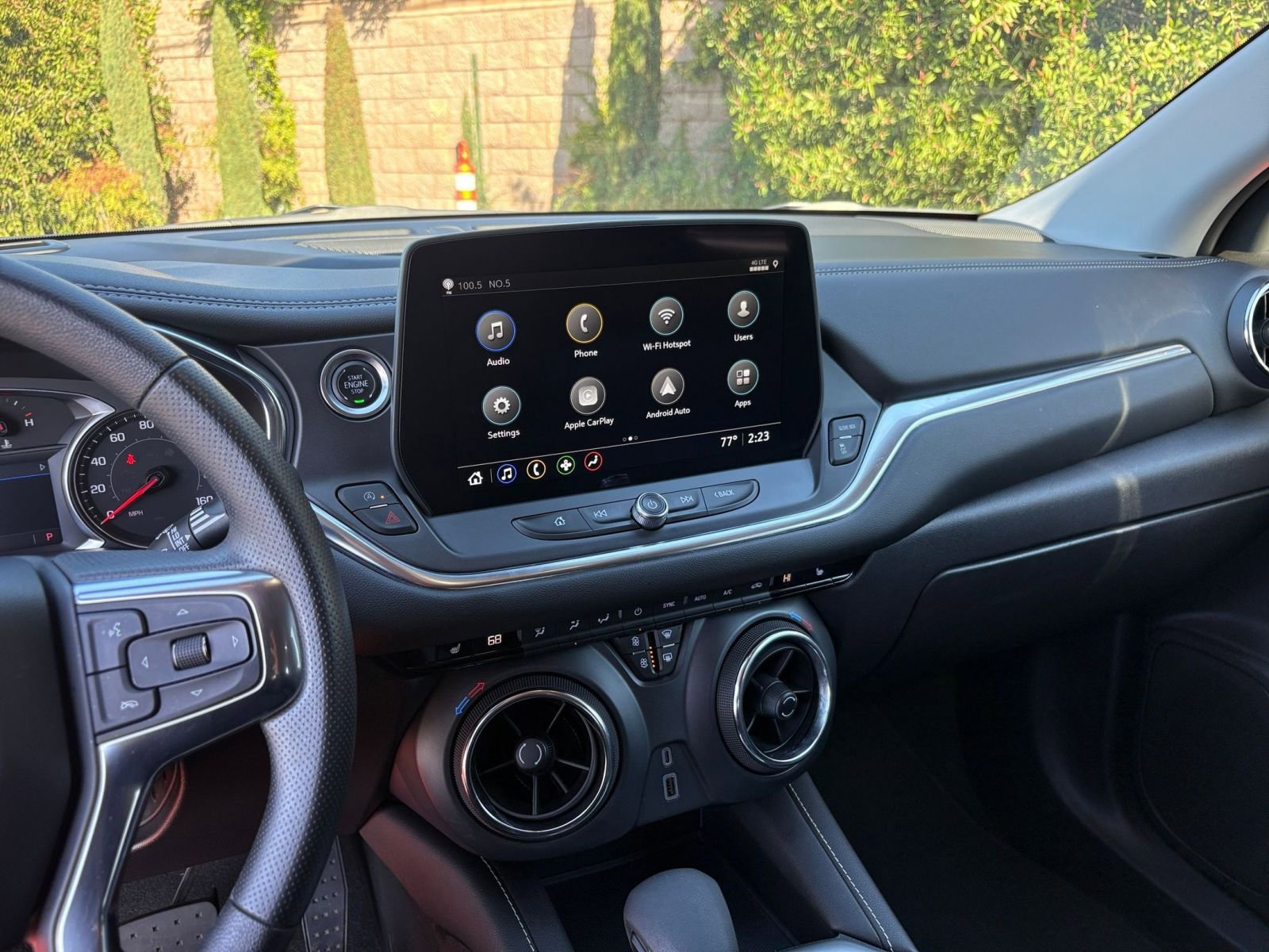 Used 2025 Chevrolet Blazer LT image 17