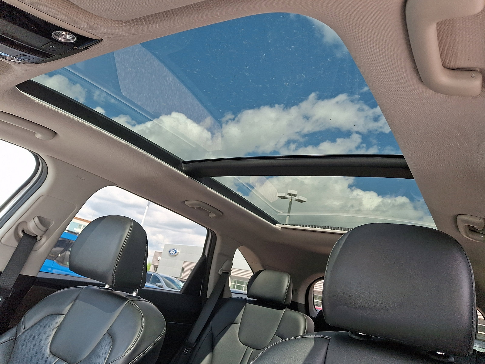 Used 2021 Kia Sorento EX w/ EX AWD X-Line Package image 21