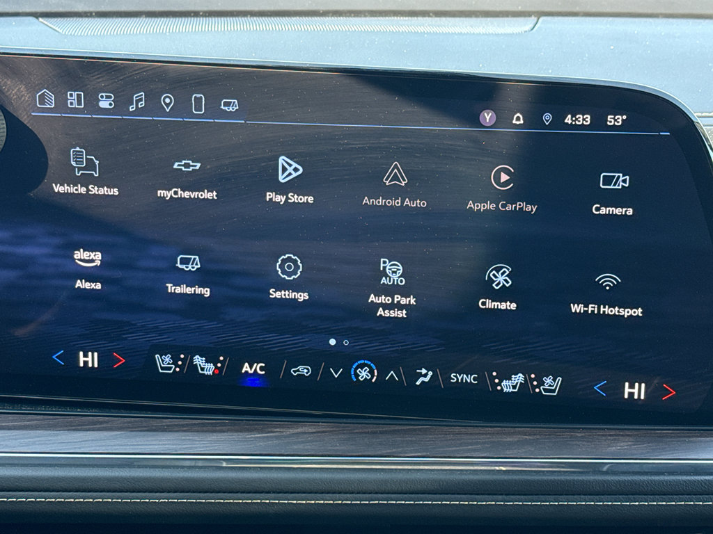 Used 2025 Chevrolet Suburban Premier image 22