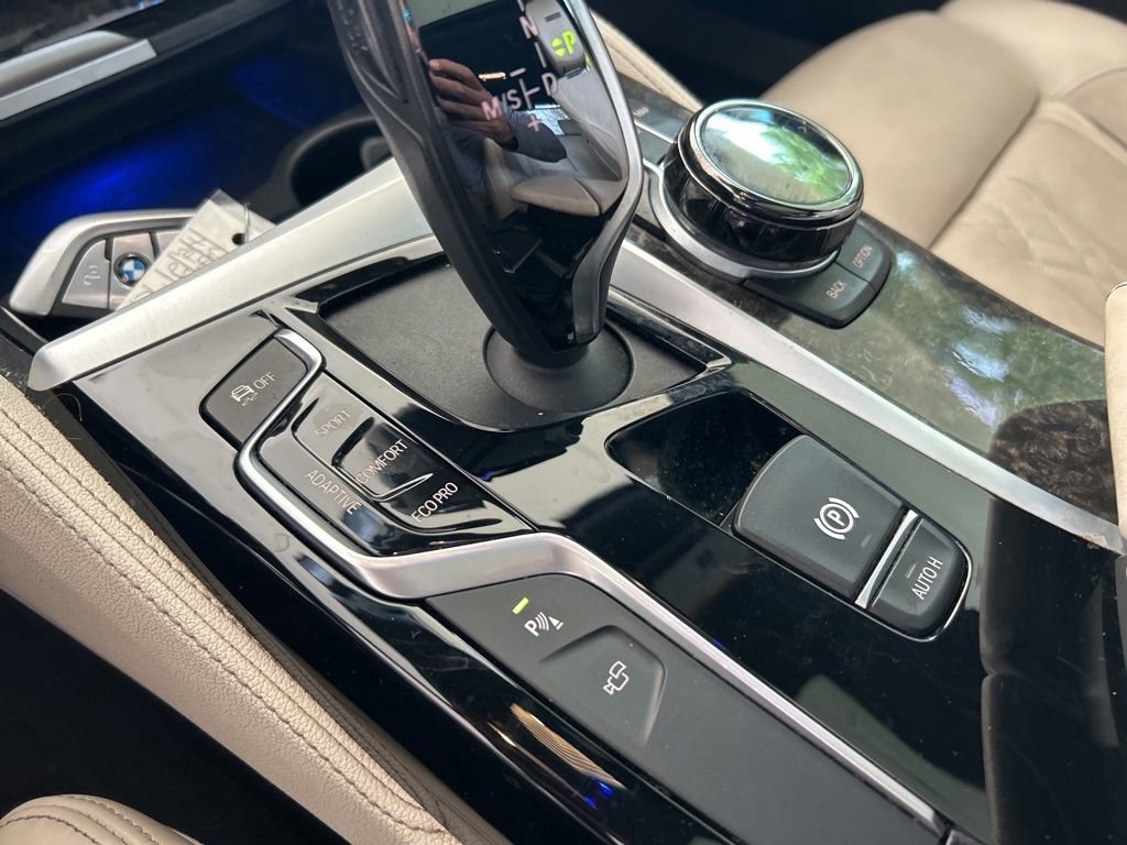Used 2019 BMW M550i xDrive w/ Dynamic Handling Package AWD/4WD image 53