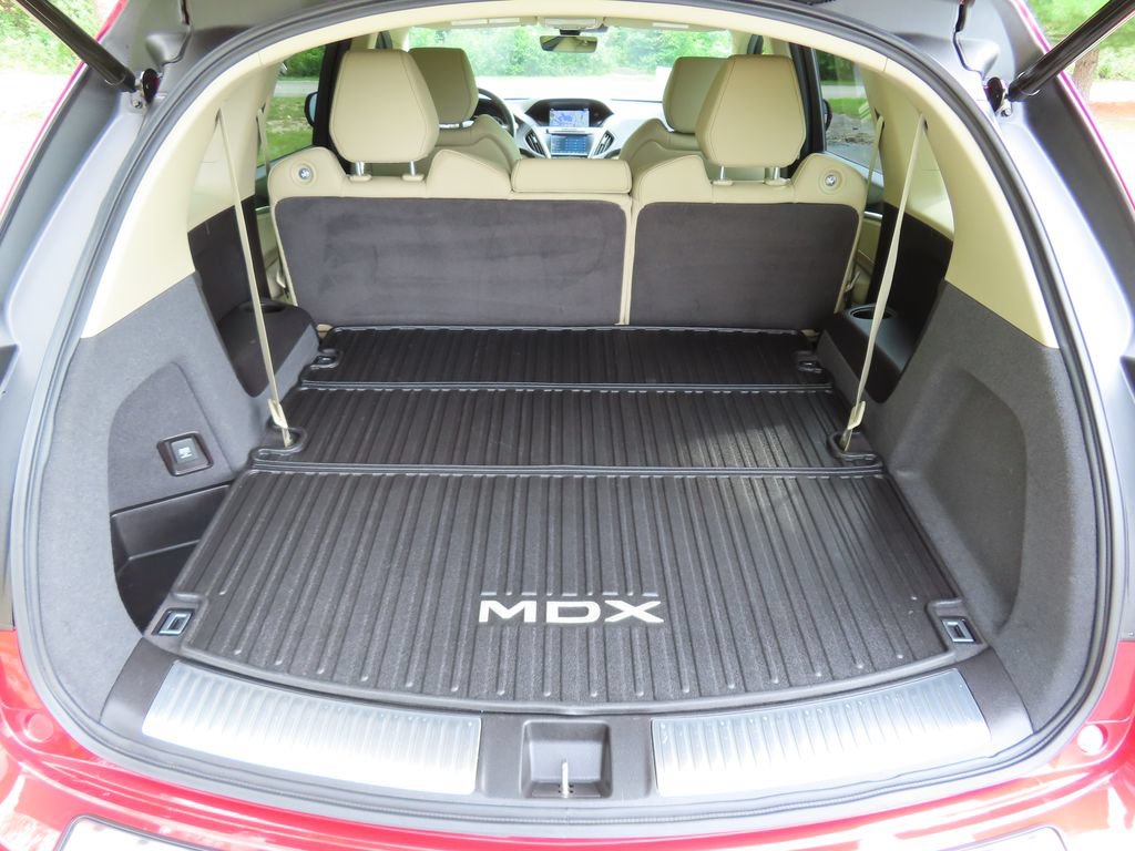 Used 2019 Acura MDX w/ Technology Package AWD/4WD image 18