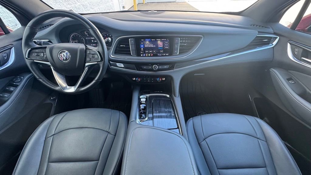 Used 2024 Buick Enclave Essence FWD image 13