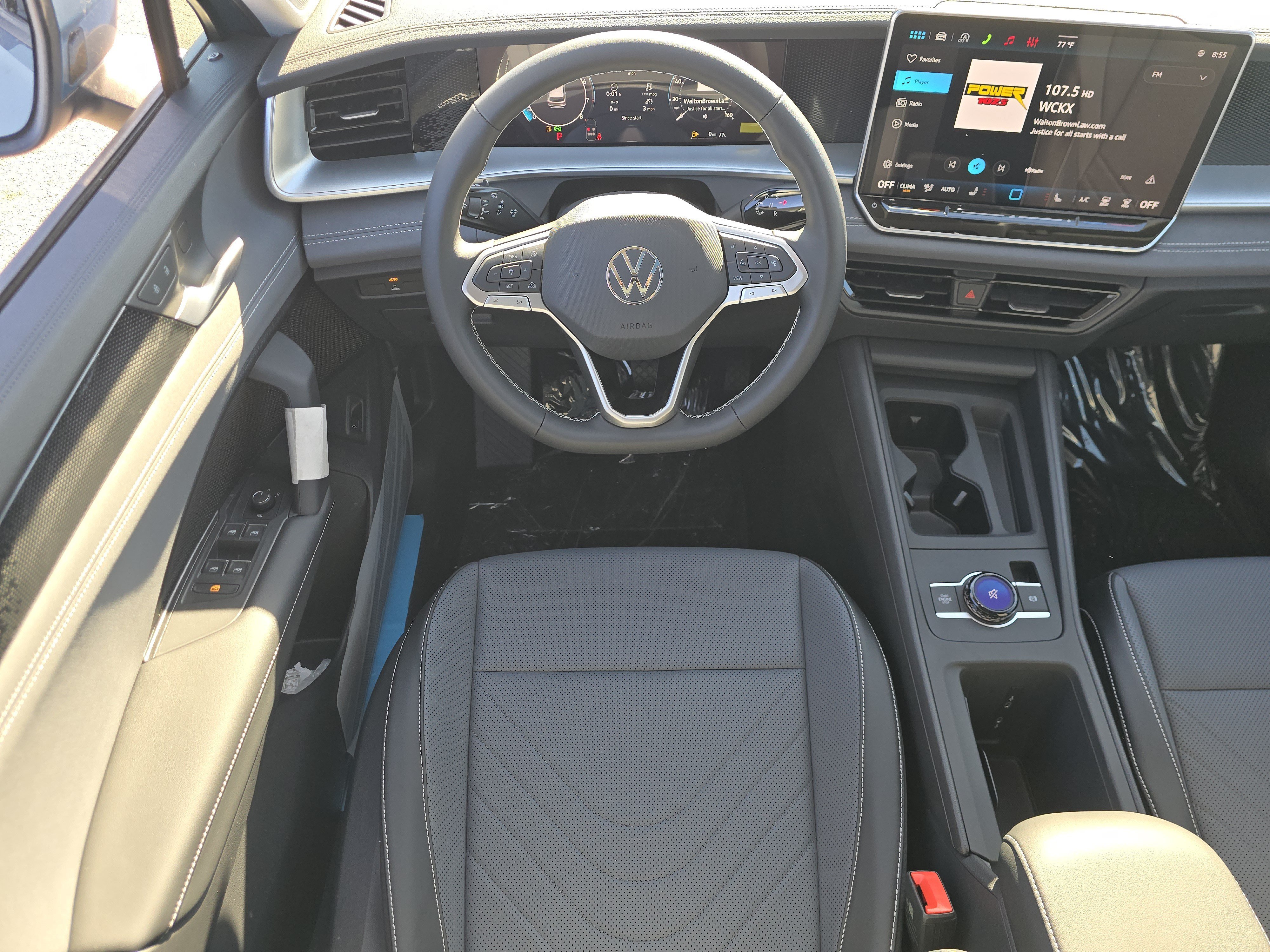 New 2026 Volkswagen Tiguan SE AWD/4WD image 21
