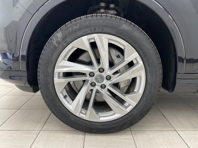 Used 2020 Audi Q7 3.0T Premium Plus w/ Premium Plus Package AWD/4WD image 9