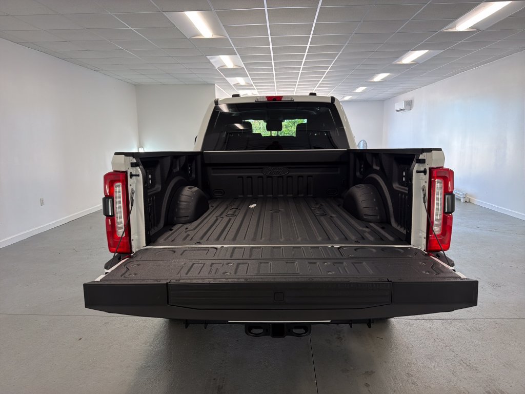New 2027 Ford F250 Lariat w/ Black Appearance Package AWD/4WD image 8
