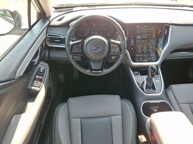 Certified 2025 Subaru Outback Onyx Edition XT AWD/4WD image 13