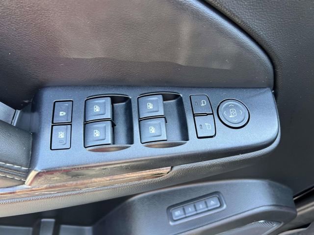 Used 2017 Chevrolet Tahoe LT AWD/4WD image 19