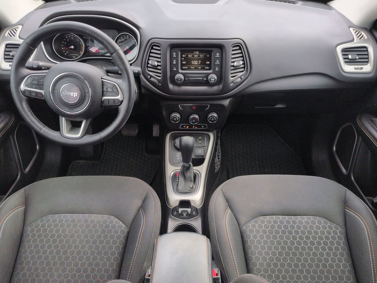 Used 2018 Jeep Compass Sport w/ Cold Weather Group image 18