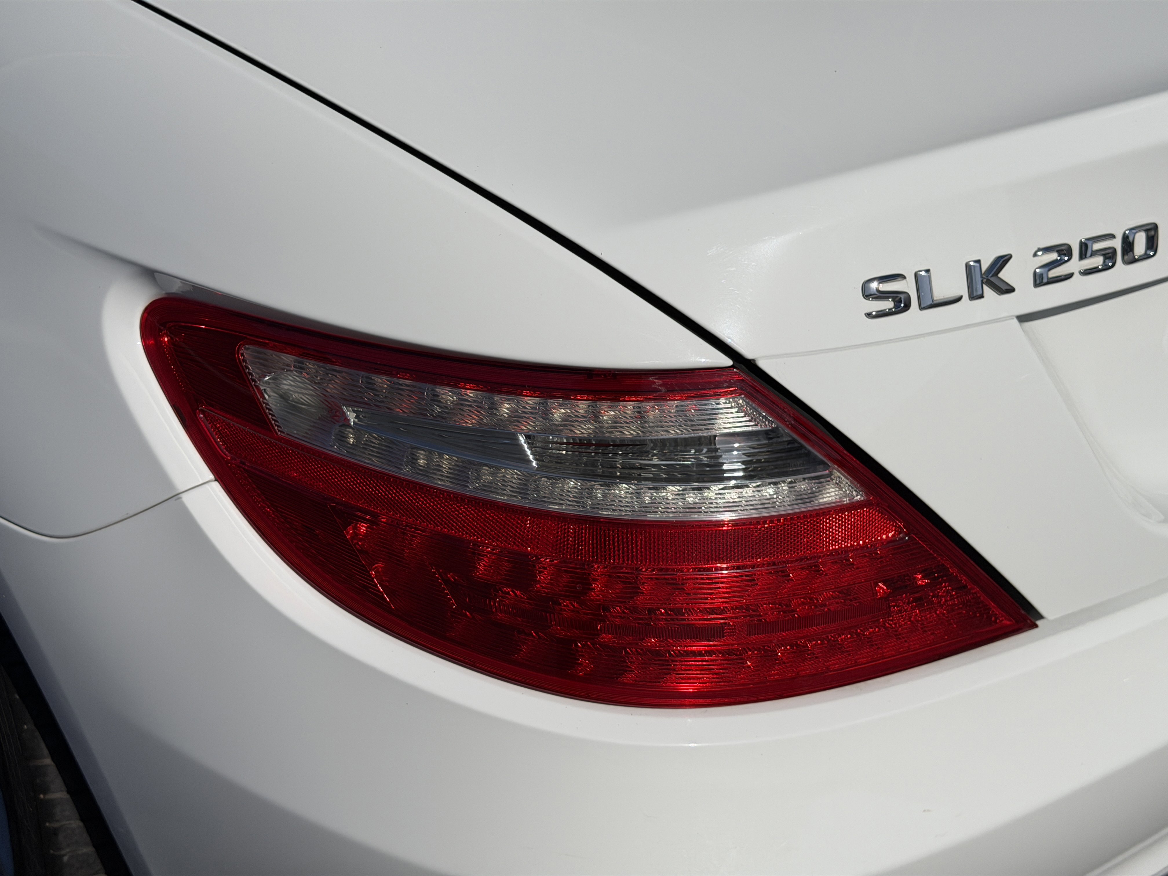 Used 2015 Mercedes-Benz SLK 250 image 15