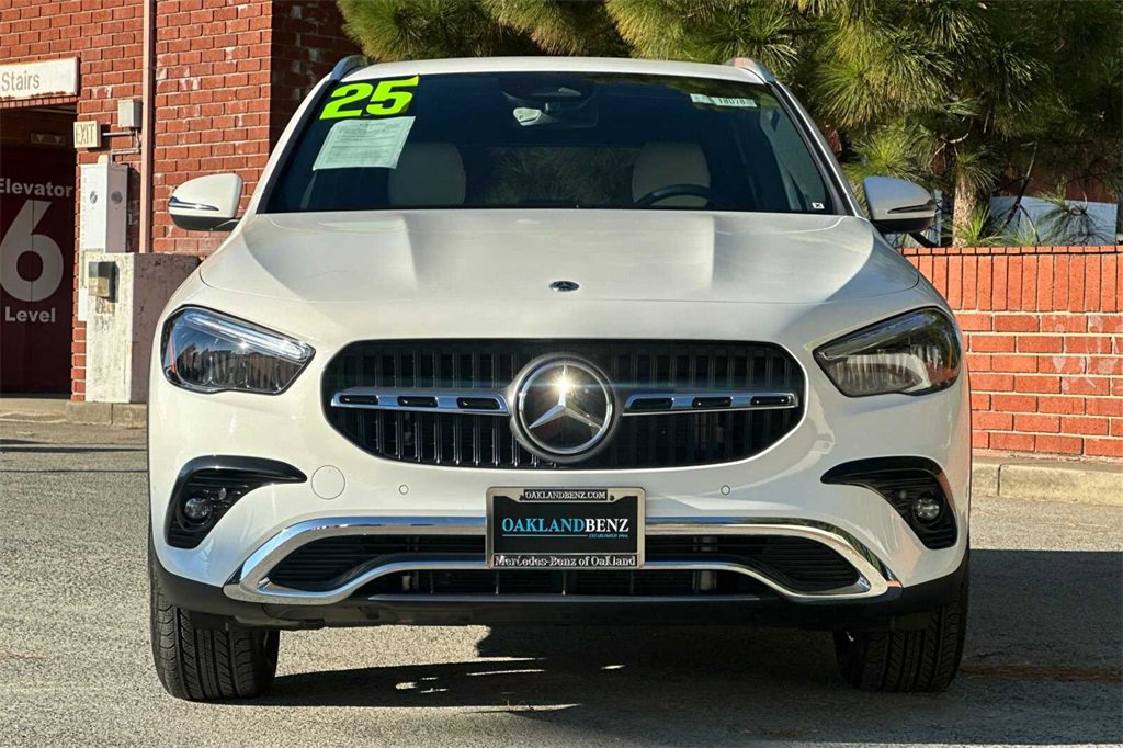 Certified 2025 Mercedes-Benz GLA 250 image 9
